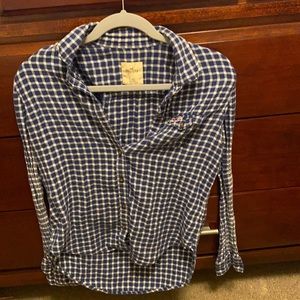 Hollister navy blue and white flannel